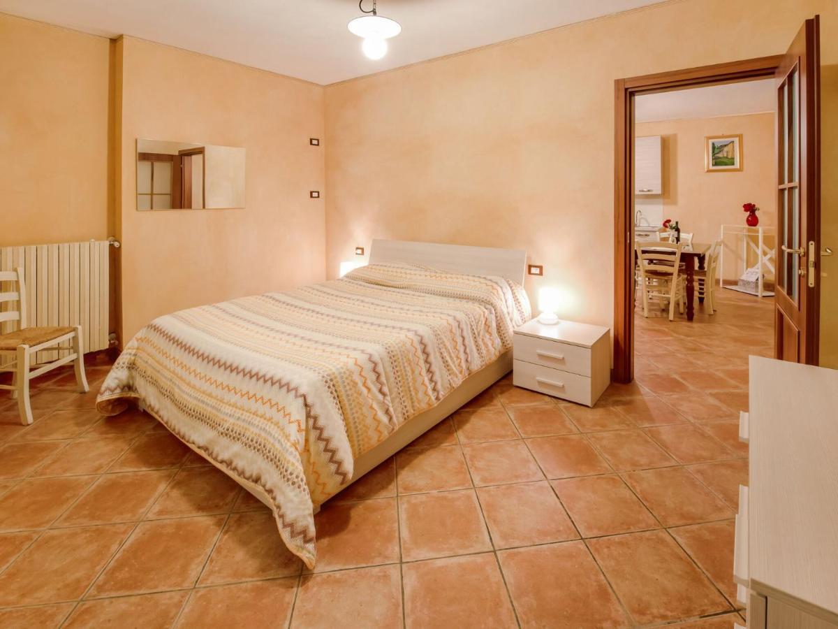 Cozy Chalet At Marone Lake Lombardy With Pool Buitenkant foto
